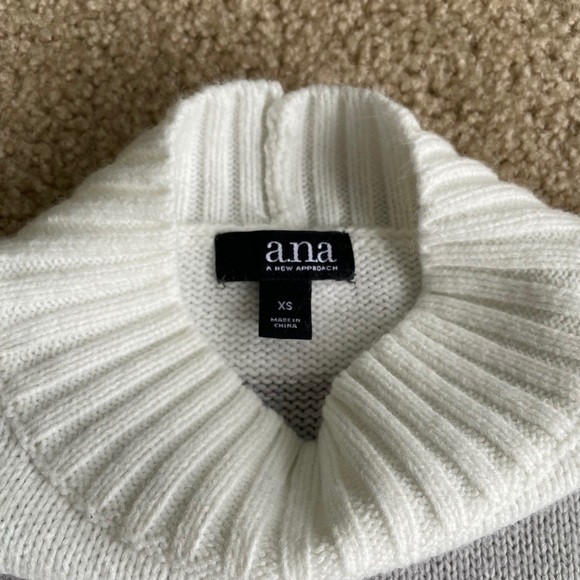 Ana Long Sleeve Sweater Size XS - Picture 8 of 14